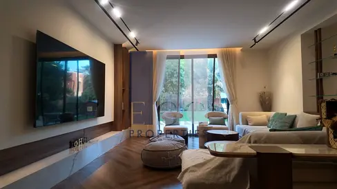 For Expats | Fully Renovated | Corner Unit