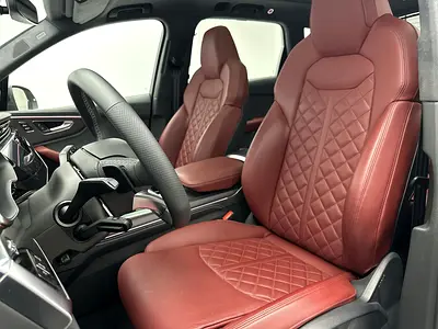 2025 AUDI SQ7 photo 11