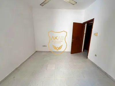 Close Hall Big Size 1Bhk apartment For Family only