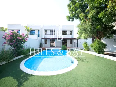 Stunning 5-Br Independent Villa |Vacant | Jumeirah