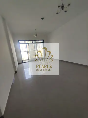 شقة أول ساكن ضخمة غرفتين ماستر وصالة للإيجار بليوارة عجمان - غرفة غسيل وباركن مجاني وبلكونة بـ 50K (4 دفعات)