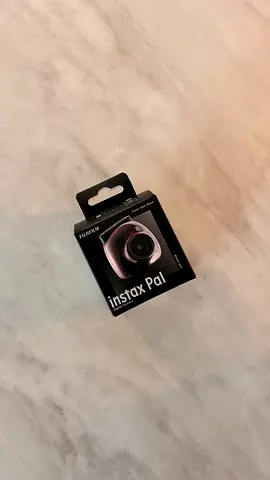 Fuji instax Pal, Gem Black Camera