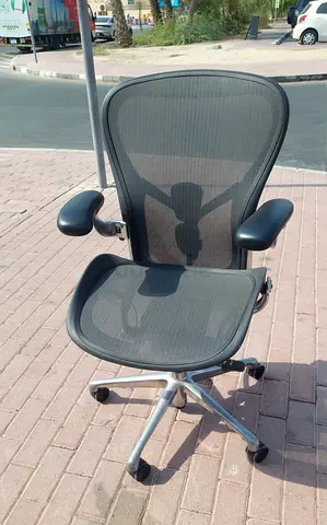 Full Option Remastered V2 Herman Miller Version Aeron Chair Size Polished Aluminium Frame Size C