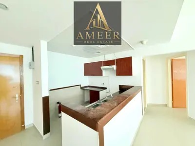 AMERICAN STYLE KITCHEN SPACIOUS ONE BHK WITH BUILT IN WARDROBES WITH POOL & GYM ON A VERY PRIME LOCATION EASY TO DUBAI EXCESS