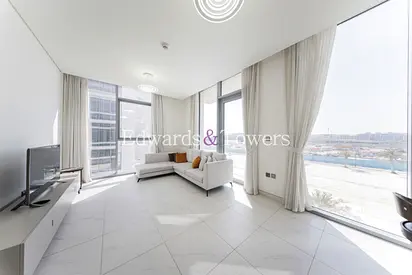 Furnished | Available 4 Chq | Vacant | Balcony