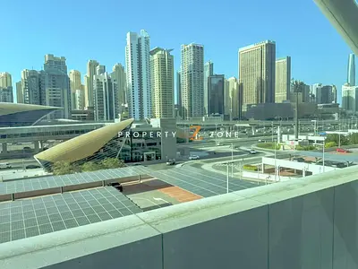 Next to Metro | Fitted Office I Investor Deal
