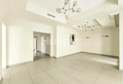Large Layout | Vacant | Near Amenities