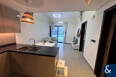 UNFURNISHED | 1 Bed + Study | Spacious