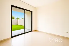 Landscaped Garden | Single Row | Modern