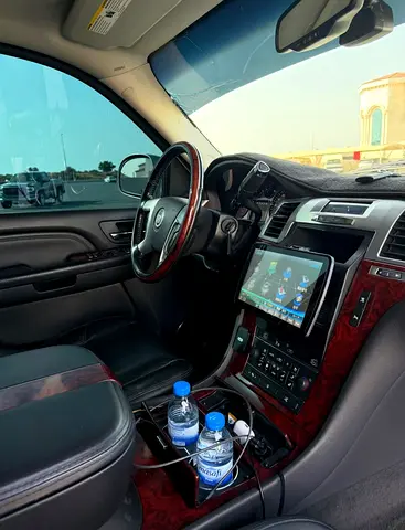 صورة 11 لـ 2008 Cadillac ESCALADE