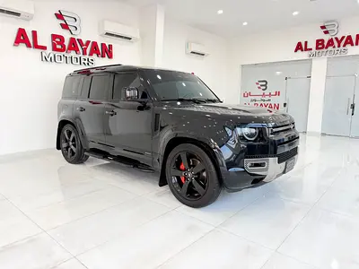 لاند روفر ديفندر 110 X P400 اسود / زعفراني 2021 (وارد كلين )