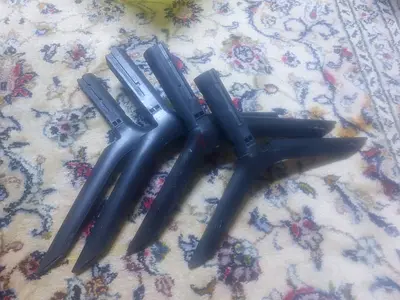 Set of 4 Replacement TV Stand Legs / Feet (Black)