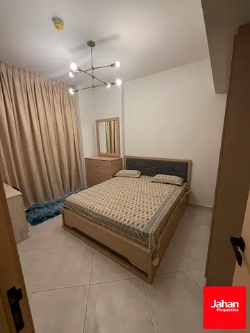 Peaceful living |Prime location| Creek and city views