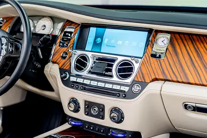 صورة 10 لـ 2016 ROLLS-ROYCE DAWN