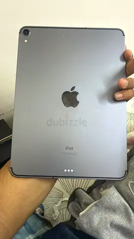 Apple iPad Pro 11-inch (Space Gray) - Good (256gb)Condition, 1st (Please Confirm Model)
