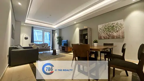 على بُعد مسافة قصيرة سيرًا من دبي مول | واسع | أفضل سعر | مفروش بالكامل | شقة غرفتين وصالة