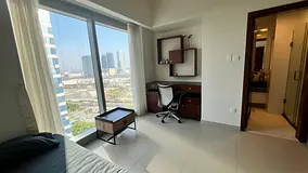 Ladies / Girls _ Master Bed Room For Rent