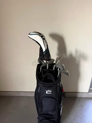 Mens Right Hand Golf Set