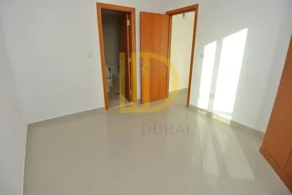 Spacious 1 Bed | High Floor | Parking | Vacant