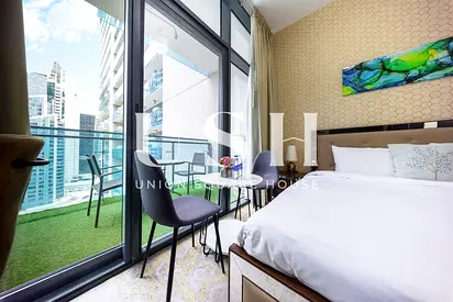 Vacant | Fully Furnished | Multiple Cheques