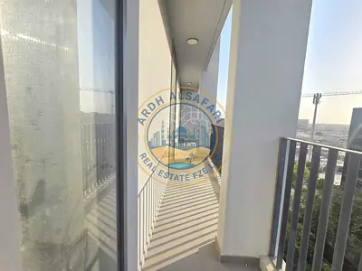 Luxurious 2bhk apartment in boulevard 2.