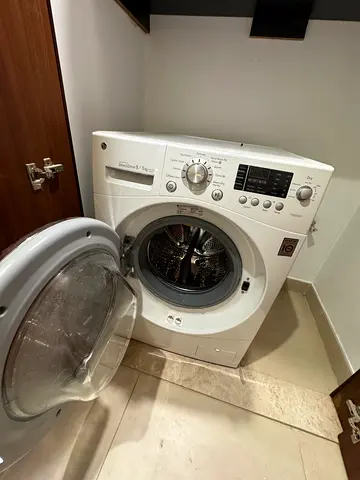 LG front load washing machine - good working condition