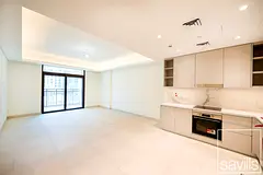 Brand New | Prime location - Jumeriah | Balcony