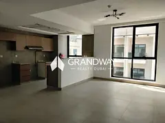 Spacious 2BR I SZR Skyline View I Vacant