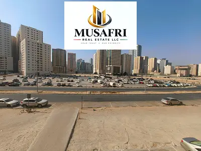 LIMITED TIME OFFER ! PRIME LOCATION! FAMILY BUILDING!