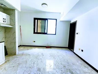 Brand new Studio, 1st shifting, 6 cheques payment,front of Safari mall for family/single person