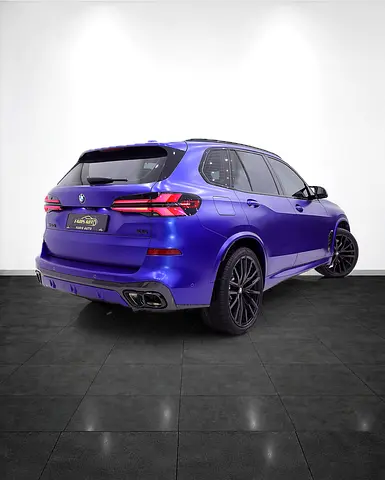 صورة 4 لـ 2025 BMW X5
