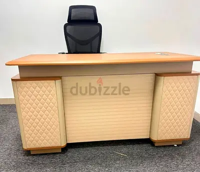 Executive Desk 140Cm