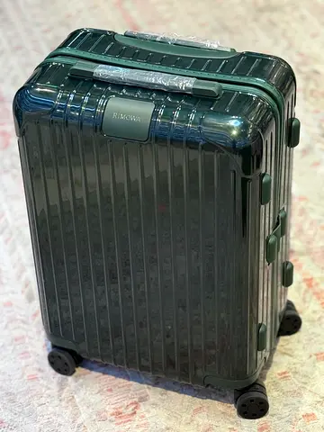 Roller luggage