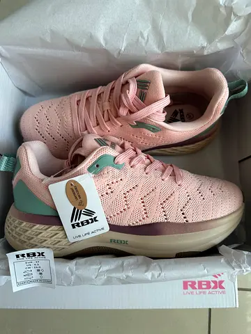 Woman pink outdoor sport shoes RBX 37size new 39 aed for sale