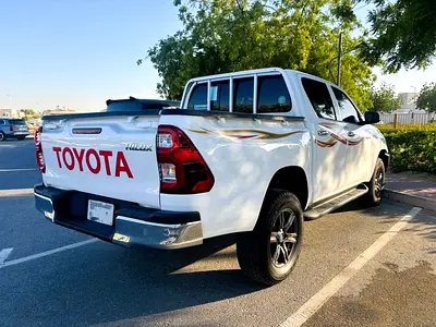 2025 Toyota Hilux Double Cab GLX GCC Specs