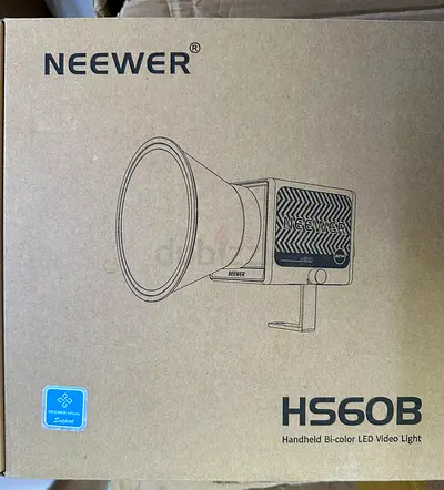 Neewer HS60B Handheld Bi-color LED Video Light - New in Box