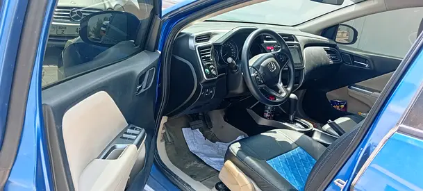 صورة 14 لـ 2017 Honda CITY