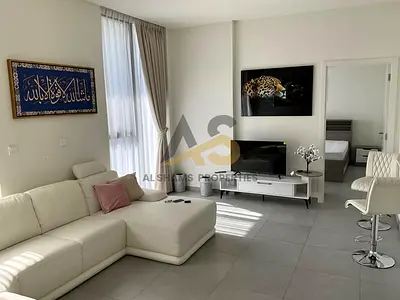 Premuim Unit - Accessible and Luxury Furnitures - Ready to Move