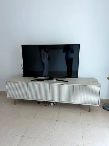 (URGENT) 4 door TV Table Luxurious Gold Legs (urgent sale)