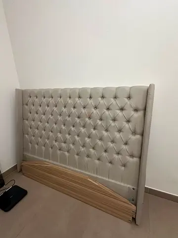 Brand new bed and mattress 140 cm
