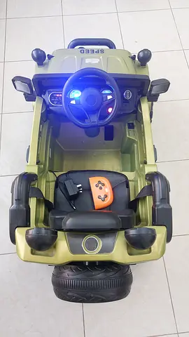 Kids Electric Ride-On Car with Remote Control, Green - Good Condition