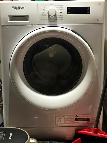 Whirlpool 7kg front load washing machine