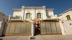 Luxurious 5BR Villa with Hall Majlis + Wardrobes Maidsroom in