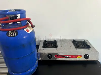 Two-burner stainless gas hob with full LPG cylinder