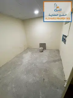 8-room Arab-style house in Al Nakheel for staff or workers.