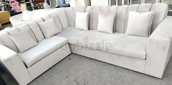 L. Shap sofa good condition