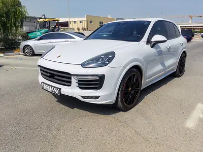 Porsche Cayenne GTS 2016 - GCC Specs in Excellent Condition - Full service history