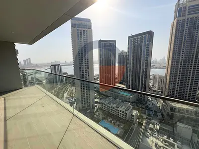 Creek/Downtown Sunset Views - Open Plan Living