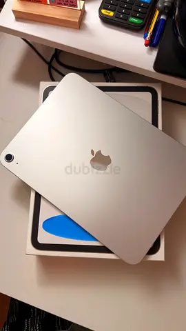 Apple iPad Air with 3 Cases and UGREEN Stylus