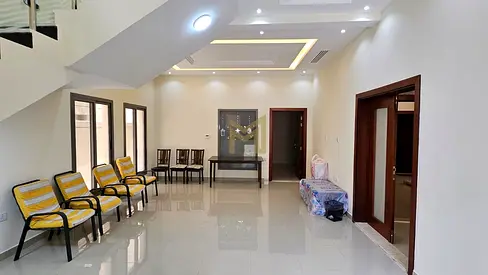 🔥 صفقة مميزة | فيلا 4 غرف للبيع | الياسمين – عجمان 🔥 🏡 فيلا واسعة للعائلات | موقع مميز | فرصة ممتازة للسكن والاستثمار